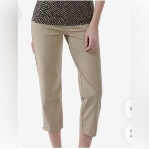 The Limited Exact
Stretch Capri Pants
Khaki Women's